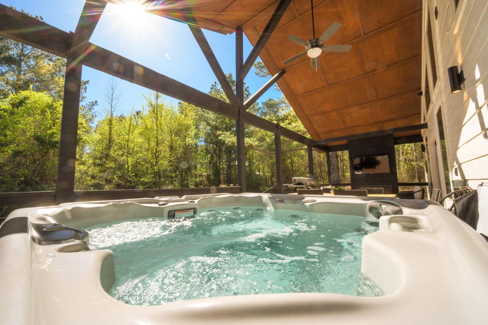 New Farmhouse-Chic Cabin With Hot Tub & Firepit Broken Bow Exterior foto
